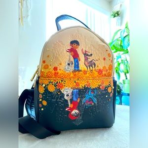 🌼LOUNGEFLY DISNEY PIXAR COCO MIRROR MINI BACKPACK!